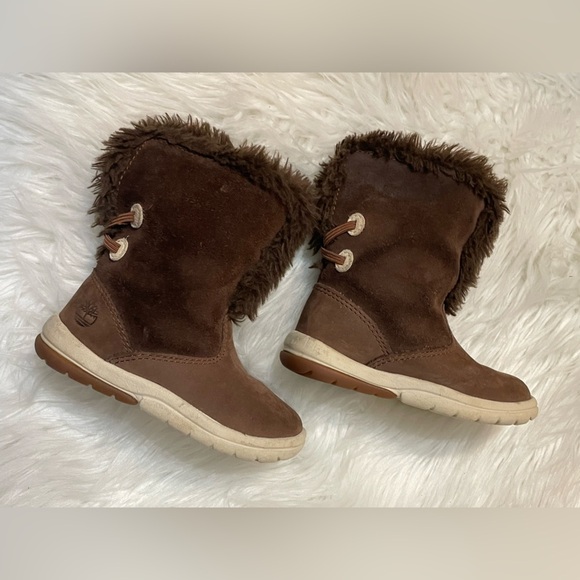 Timberland Toddle Tracks Roll Top Faux Fur Boots Brown
Nubuck Size 5.5T - Picture 3 of 15